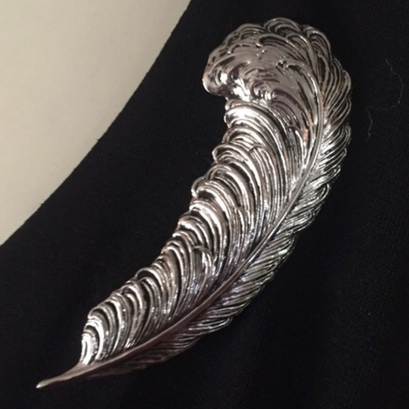 Vintage Art Nouveau Silver-Tone Feather Pin - Picture 4 of 4